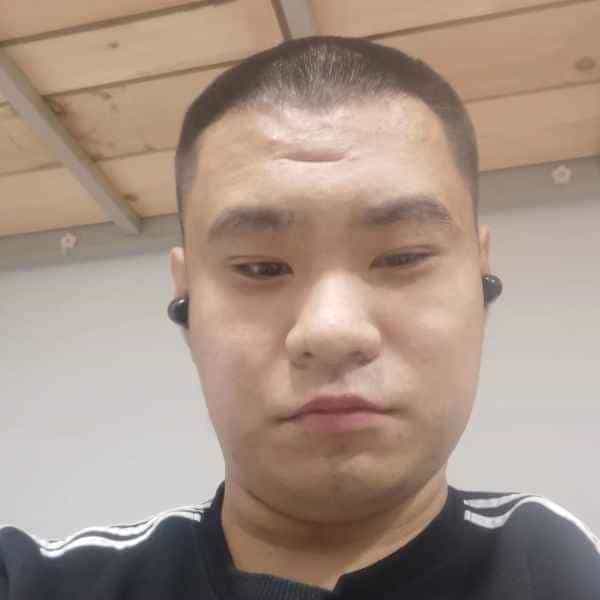 25岁岁山东单身帅哥 - 孝感吉缘网